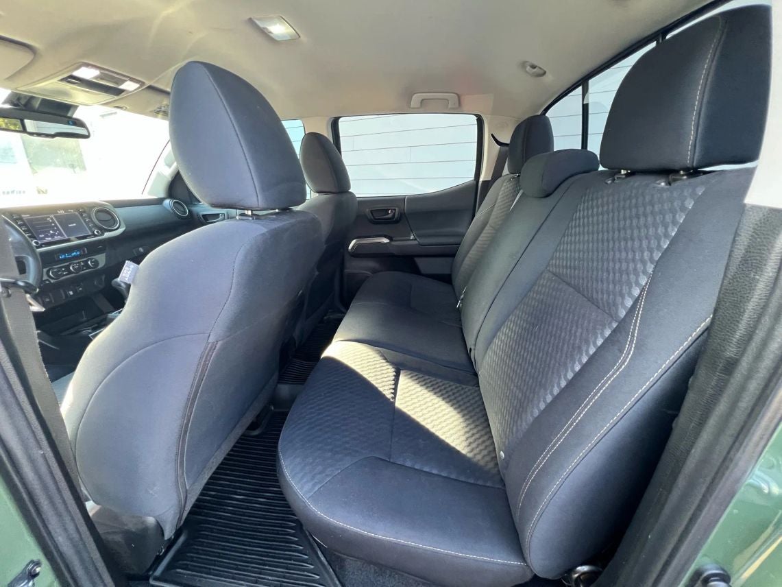 2021 Toyota Tacoma Double Cab SR5 Pickup 4D 5 ft