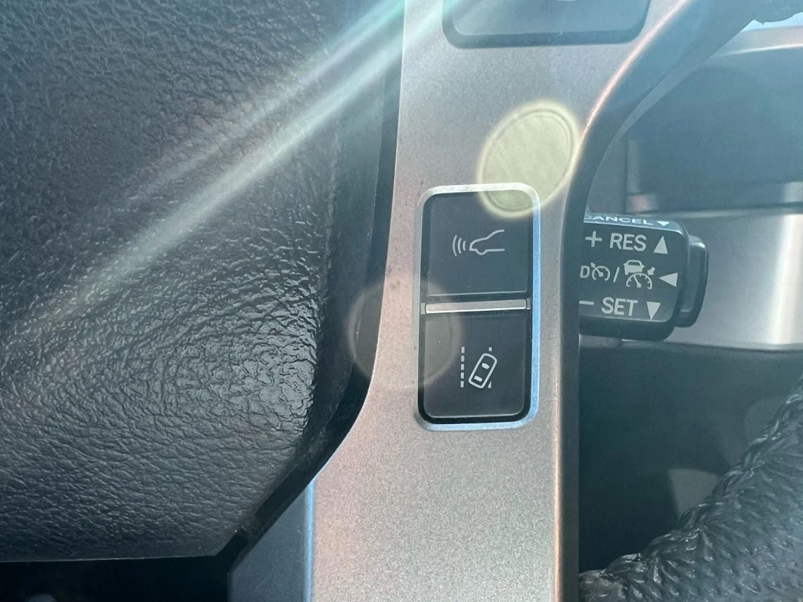 2021 Toyota Tacoma Double Cab SR5 Pickup 4D 5 ft