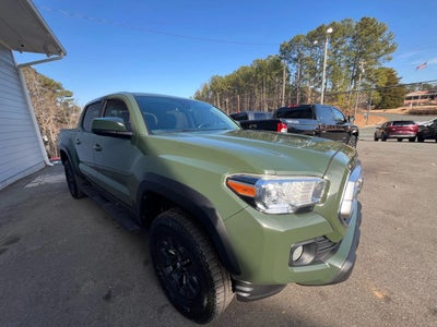 2021 Toyota Tacoma Double Cab SR5 Pickup 4D 5 ft