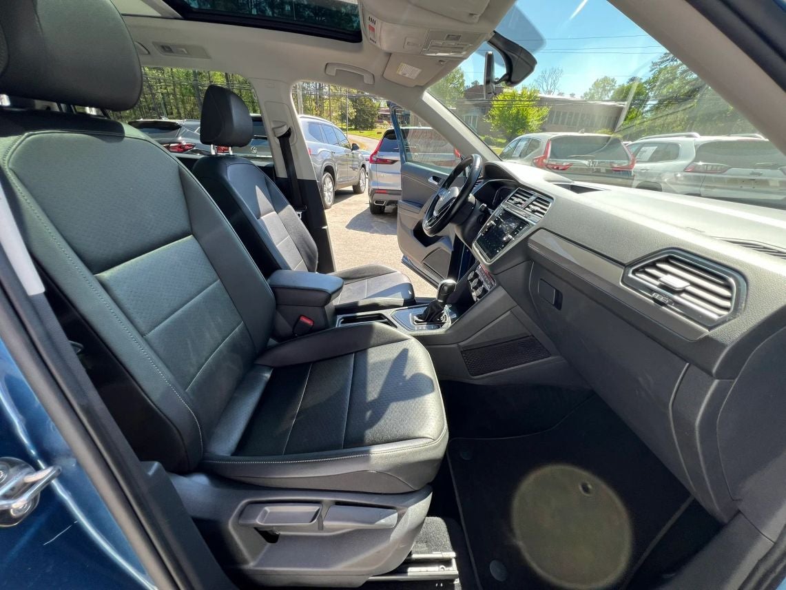 2019 Volkswagen Tiguan 2.0T SEL Sport Utility 4D