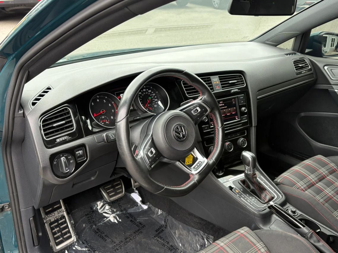 2018 Volkswagen Golf GTI S Hatchback Sedan 4D