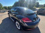 2018 Volkswagen Beetle 2.0T SE Hatchback 2D