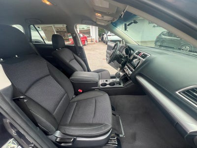 2017 Subaru Outback 2.5i Premium Wagon 4D
