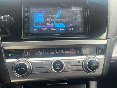 2017 Subaru Outback 2.5i Premium Wagon 4D