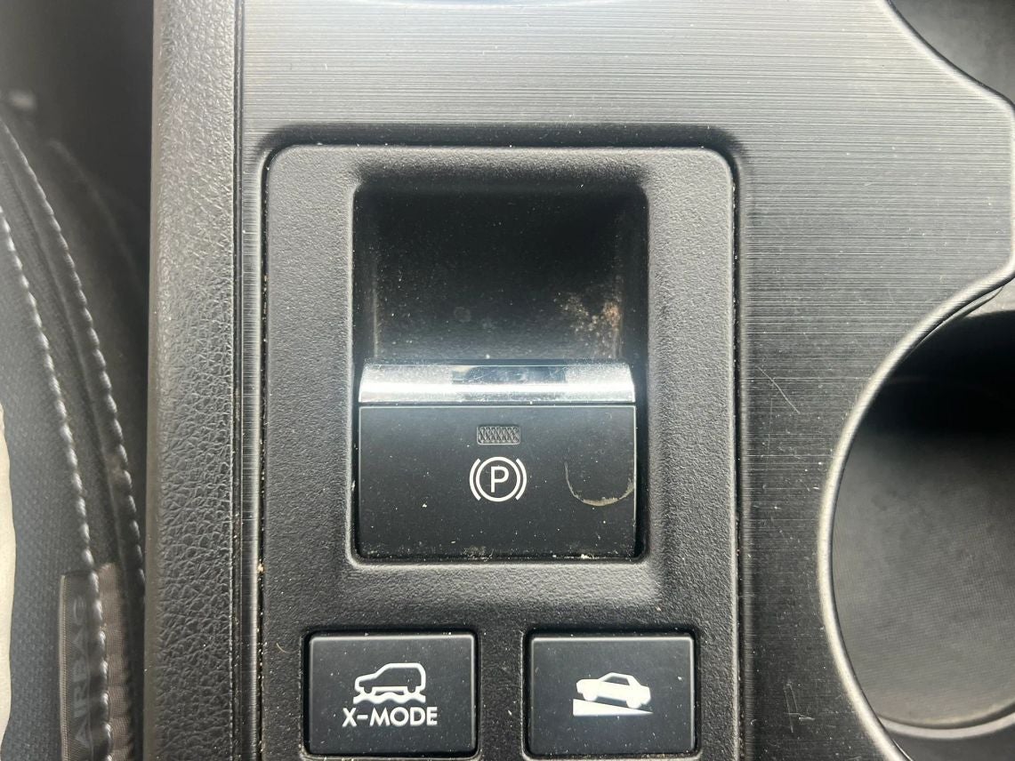 2017 Subaru Outback 2.5i Premium Wagon 4D