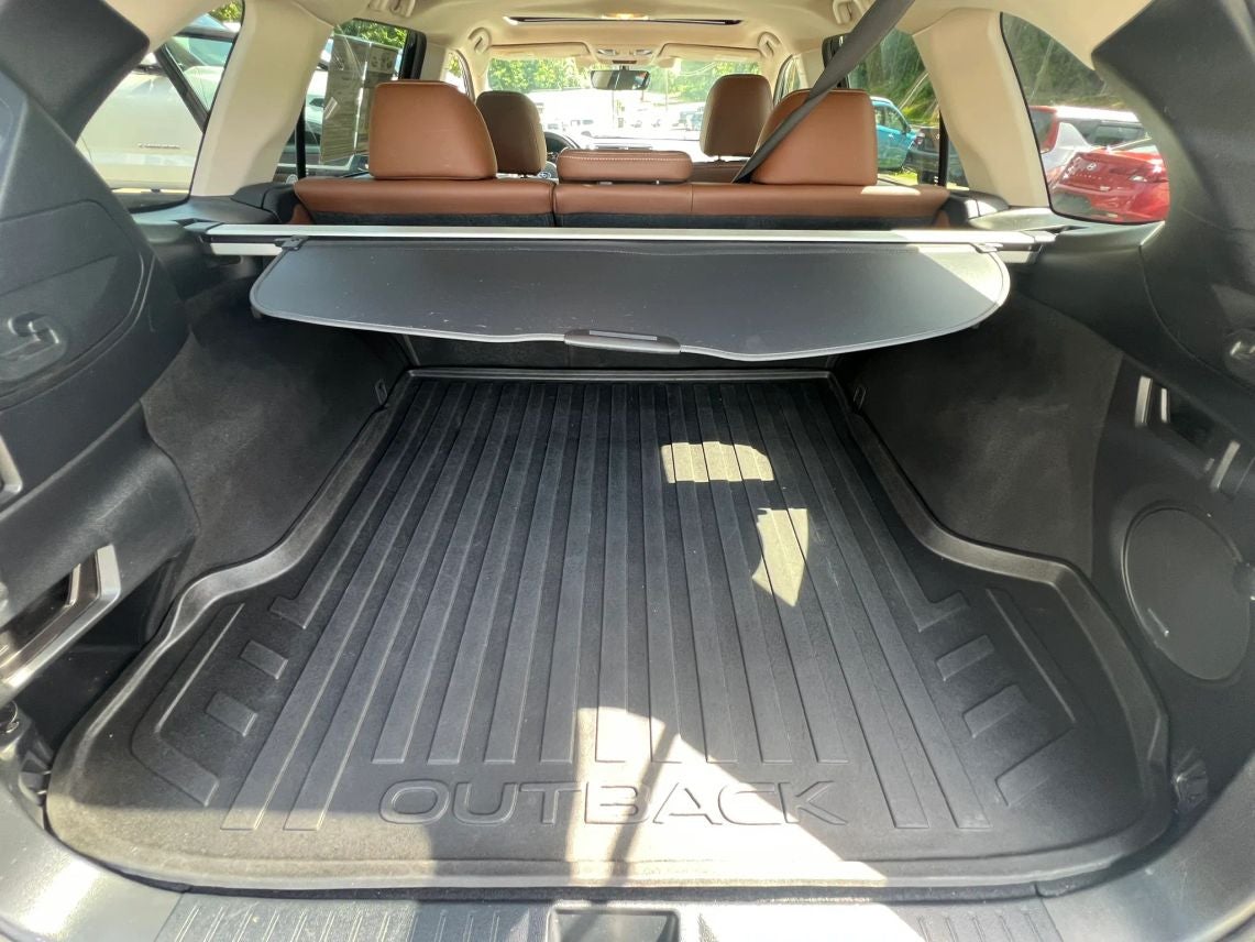 2017 Subaru Outback 2.5i Touring Wagon 4D