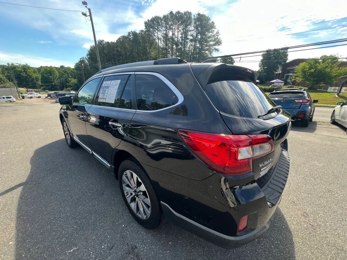 2017 Subaru Outback 2.5i Touring Wagon 4D