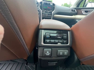 2019 Subaru Ascent Touring Sport Utility 4D