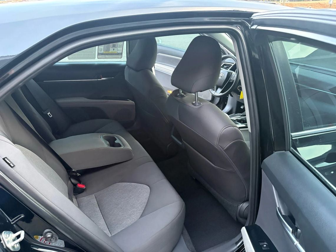 2018 Toyota Camry LE Sedan 4D