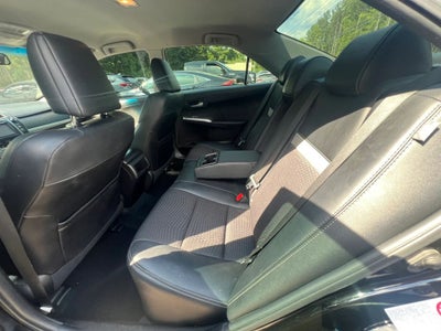 2012 Toyota Camry SE Sedan 4D