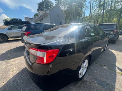 2012 Toyota Camry SE Sedan 4D