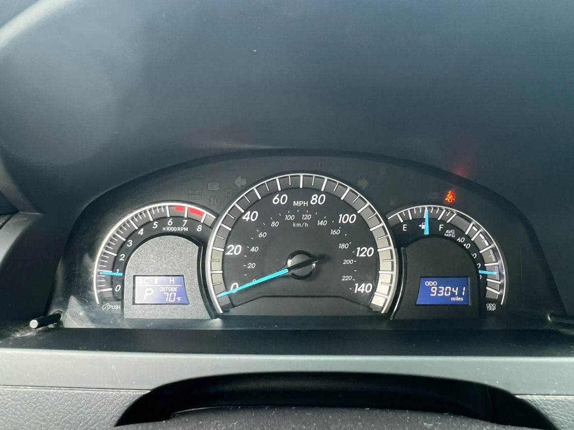 2014 Toyota Camry SE Sedan 4D