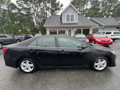 2014 Toyota Camry SE Sedan 4D