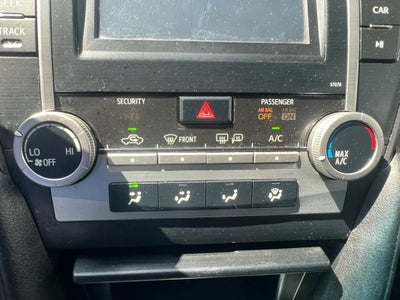 2013 Toyota Camry SE Sedan 4D
