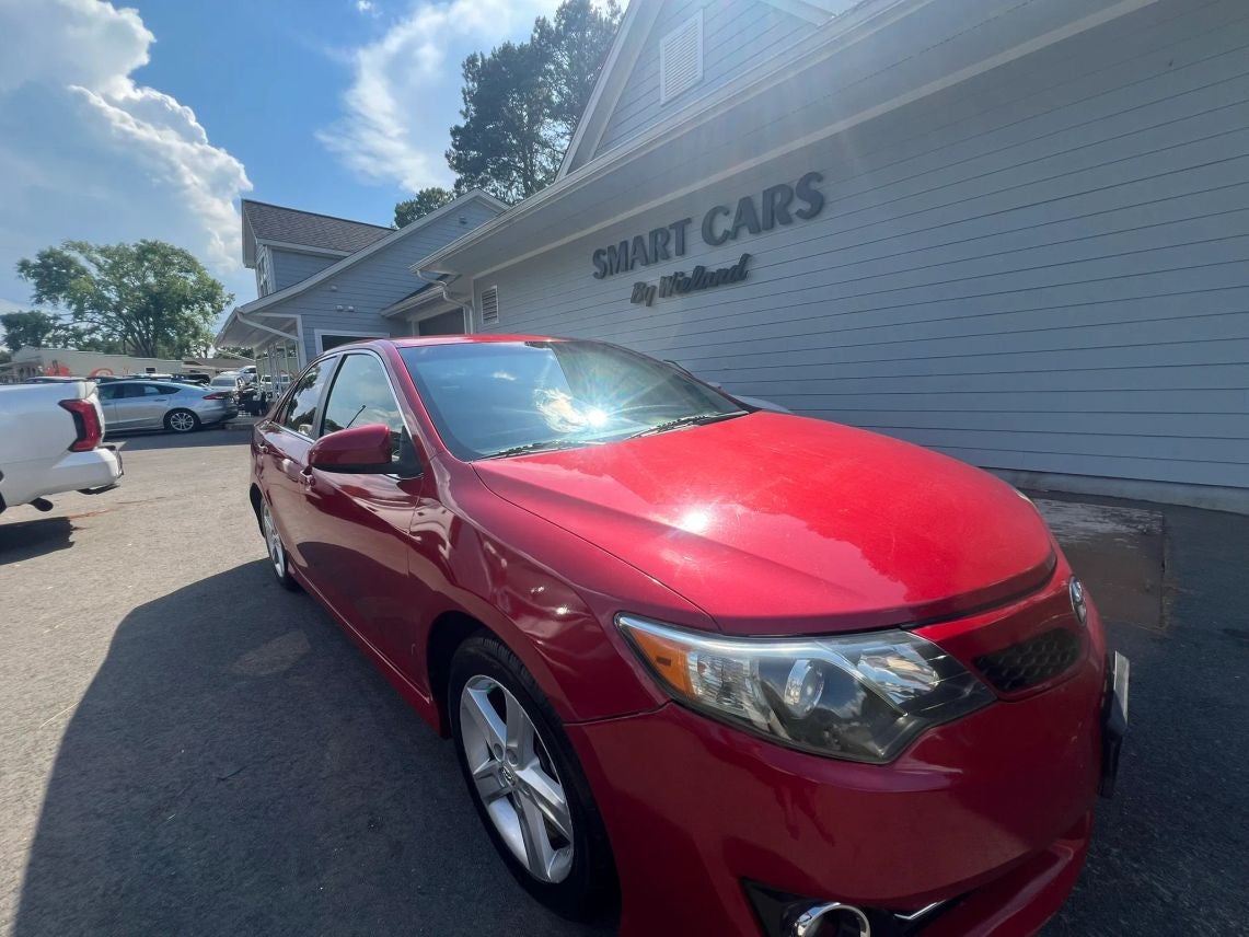 2013 Toyota Camry SE Sedan 4D