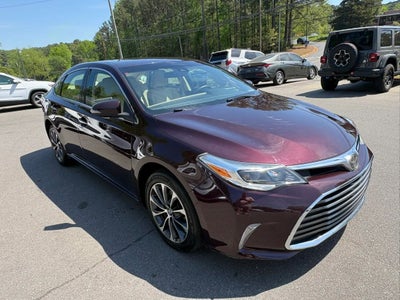 2017 Toyota Avalon XLE Sedan 4D