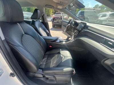 2023 Toyota Camry SE Sedan 4D