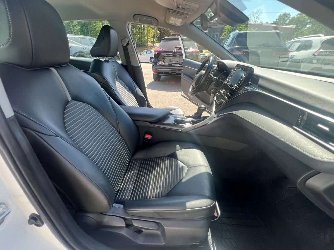 2023 Toyota Camry SE Sedan 4D