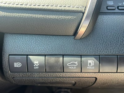 2023 Toyota Camry SE Sedan 4D