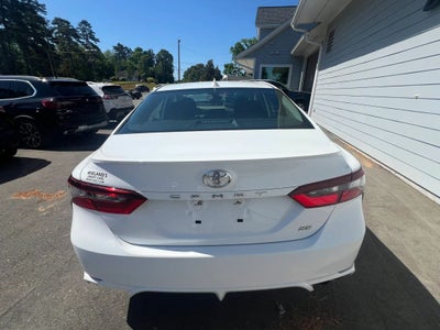 2023 Toyota Camry SE Sedan 4D