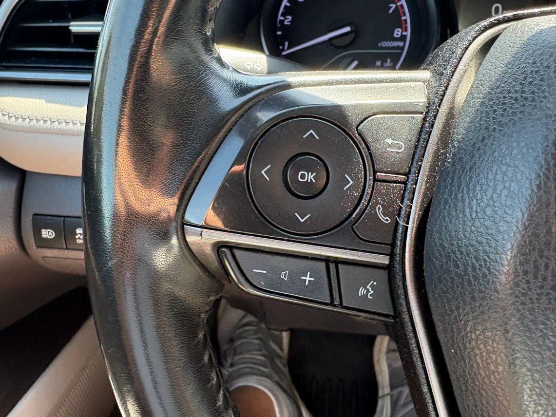 2022 Toyota Camry SE Sedan 4D