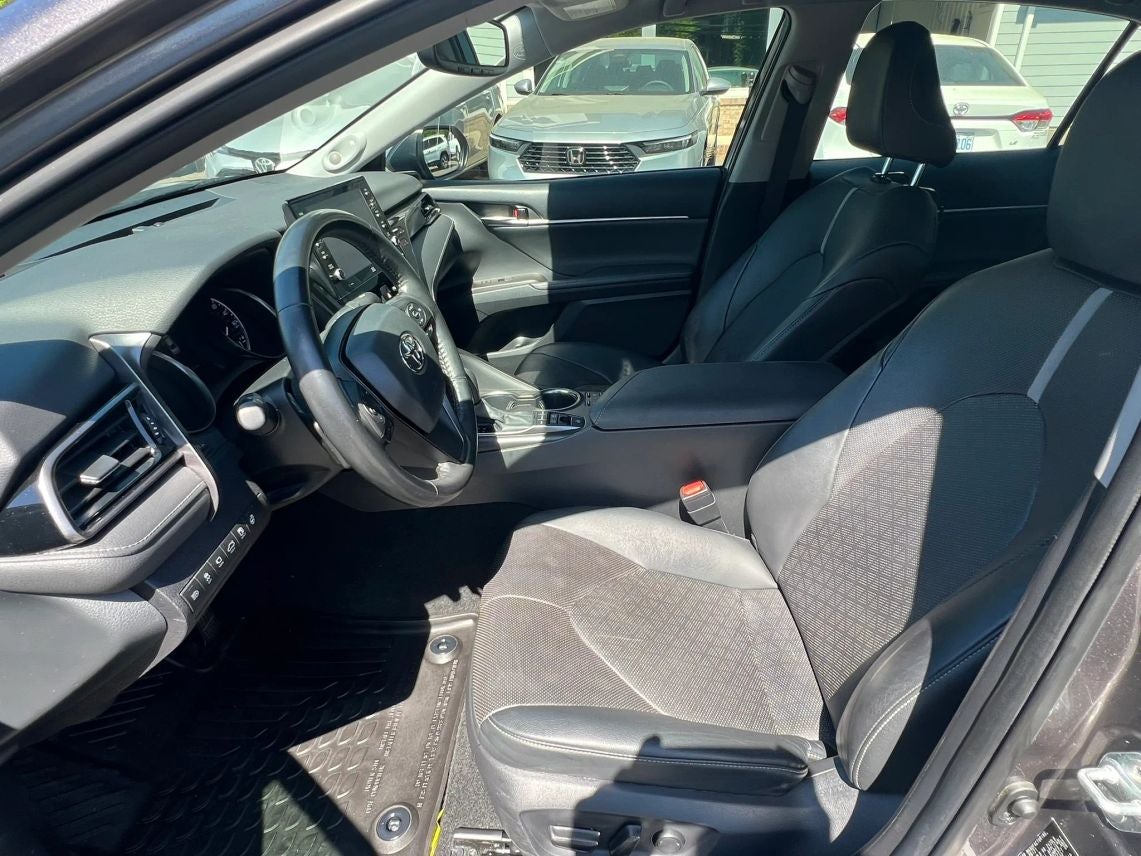 2021 Toyota Camry Hybrid XSE Sedan 4D