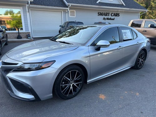 2024 Toyota Camry SE Sedan 4D