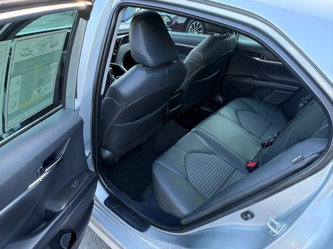 2024 Toyota Camry SE Sedan 4D