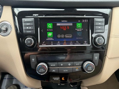 2019 Nissan Rogue SL Sport Utility 4D