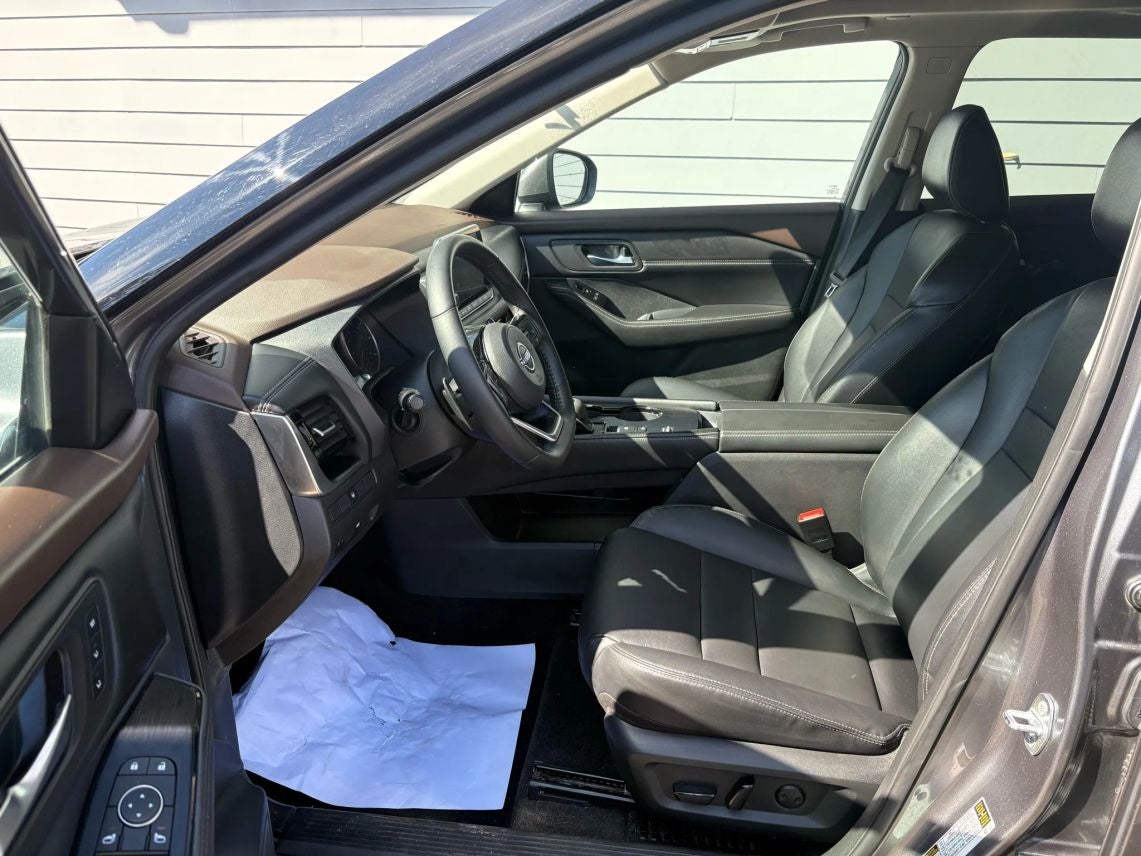 2022 Nissan Rogue SL Sport Utility 4D