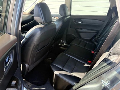 2022 Nissan Rogue SL Sport Utility 4D