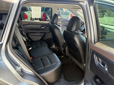 2022 Nissan Rogue SL Sport Utility 4D