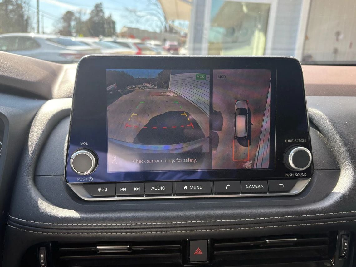 2022 Nissan Rogue SL Sport Utility 4D