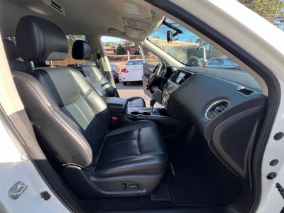 2018 Nissan Pathfinder SL Sport Utility 4D