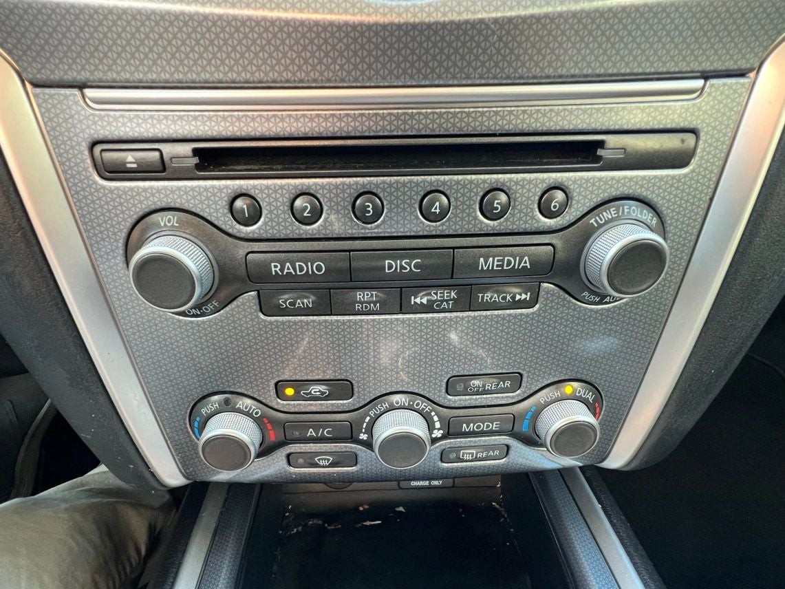 2018 Nissan Pathfinder SL Sport Utility 4D