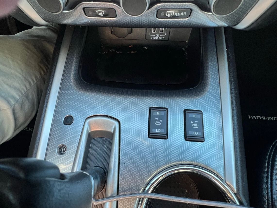 2018 Nissan Pathfinder SL Sport Utility 4D