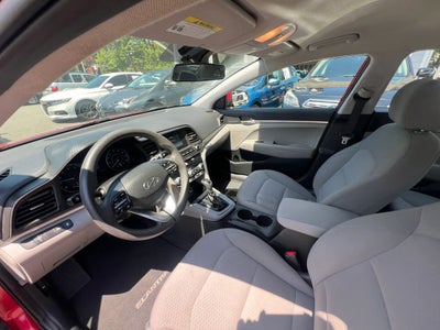 2020 Hyundai Elantra SE Sedan 4D