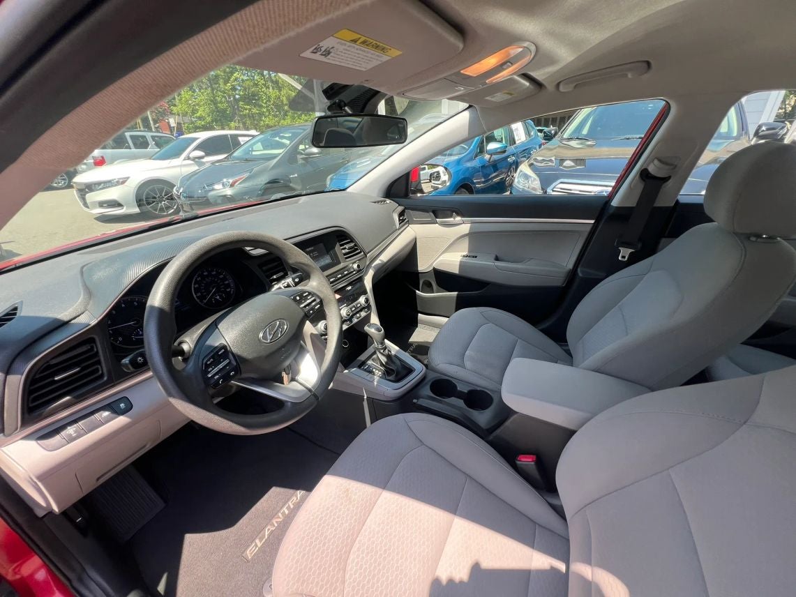 2020 Hyundai Elantra SE Sedan 4D