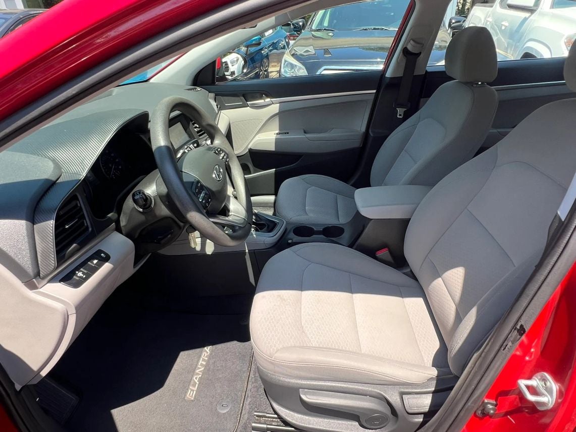 2020 Hyundai Elantra SE Sedan 4D