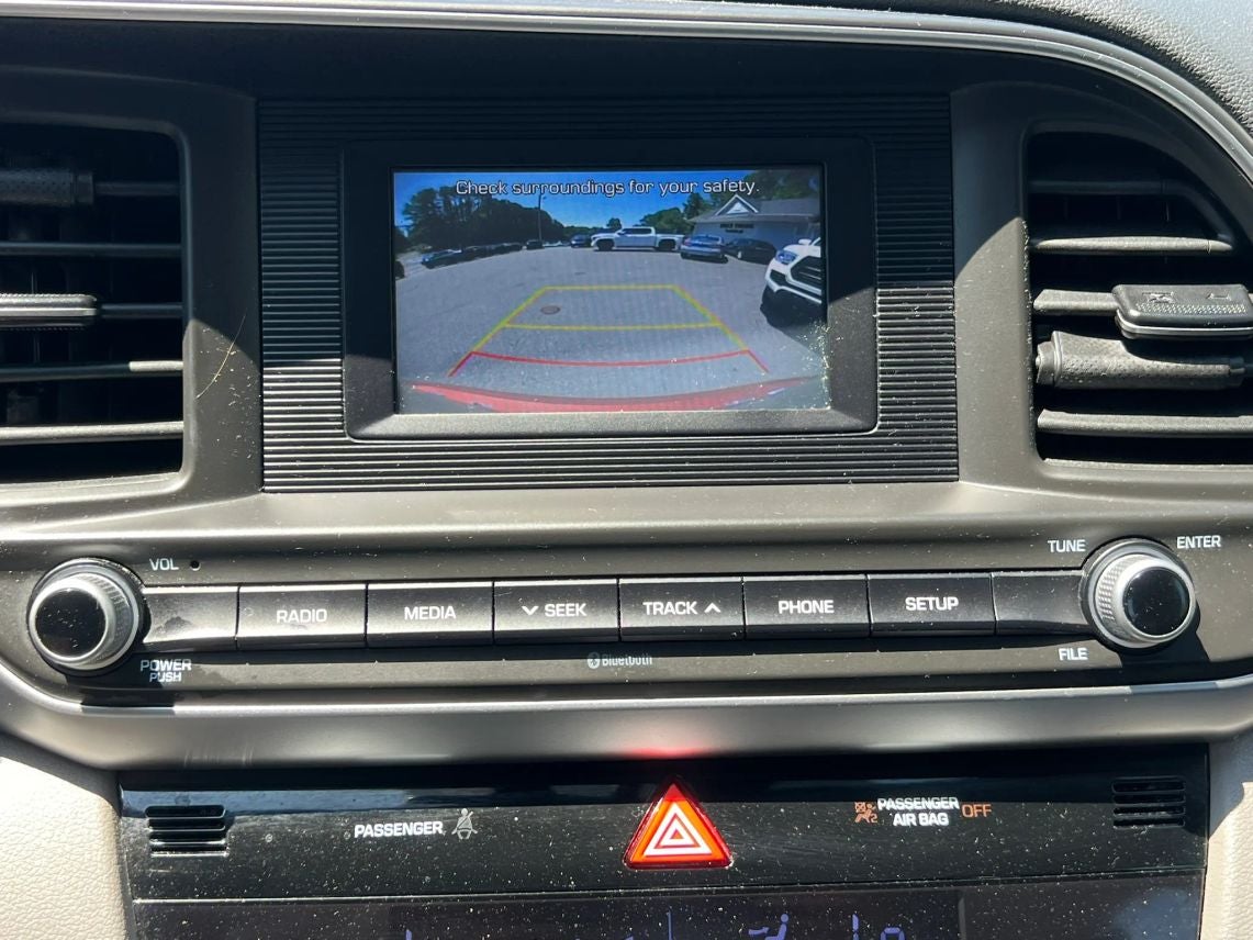 2020 Hyundai Elantra SE Sedan 4D