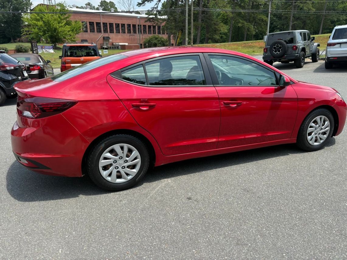 2020 Hyundai Elantra SE Sedan 4D