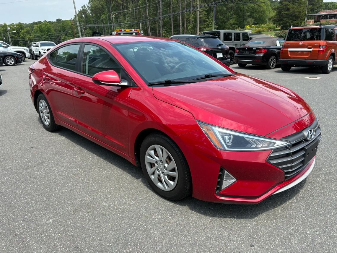 2020 Hyundai Elantra SE Sedan 4D