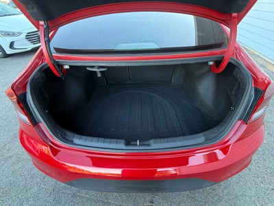 2020 Hyundai Elantra SE Sedan 4D