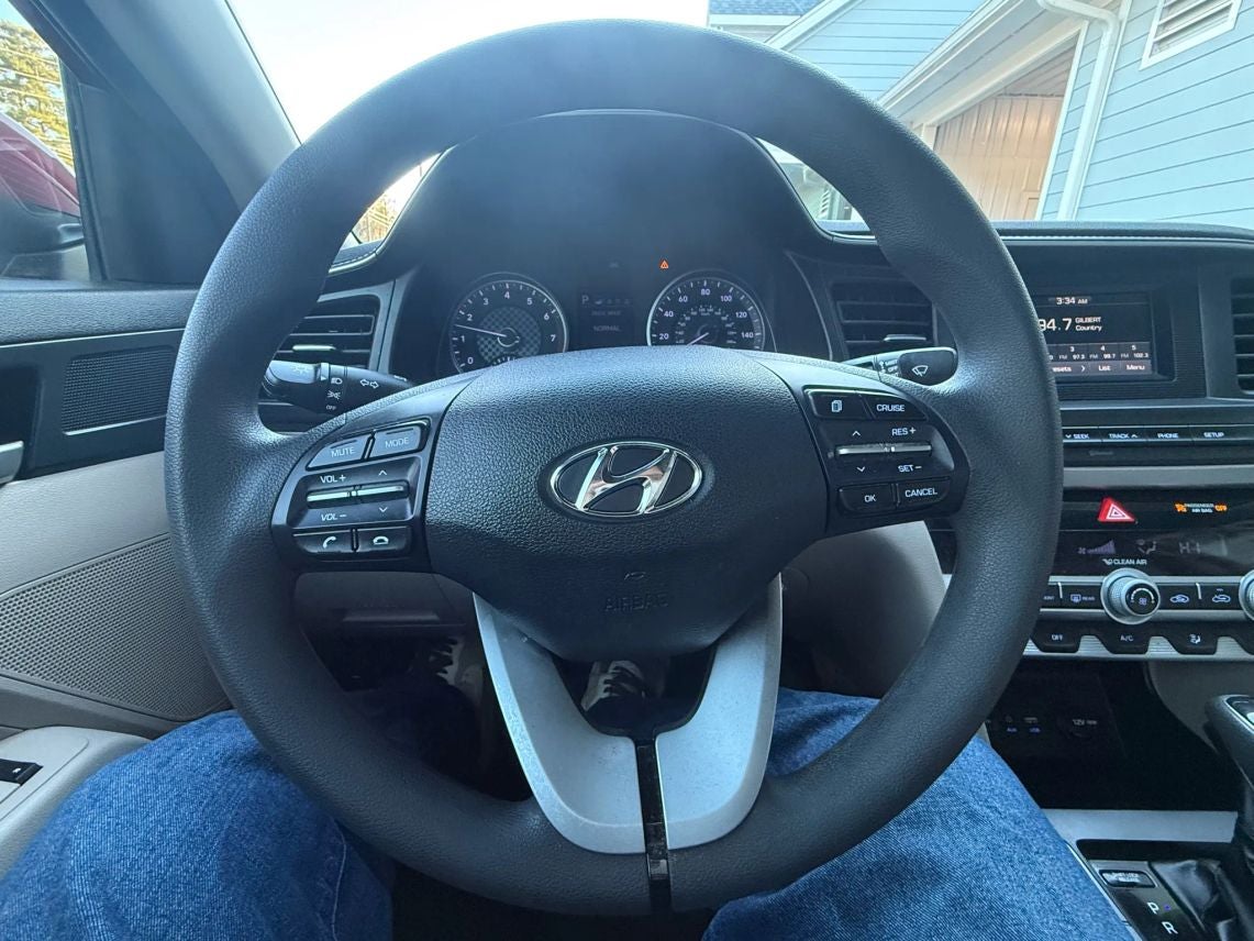 2020 Hyundai Elantra SE Sedan 4D