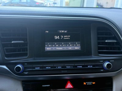 2020 Hyundai Elantra SE Sedan 4D