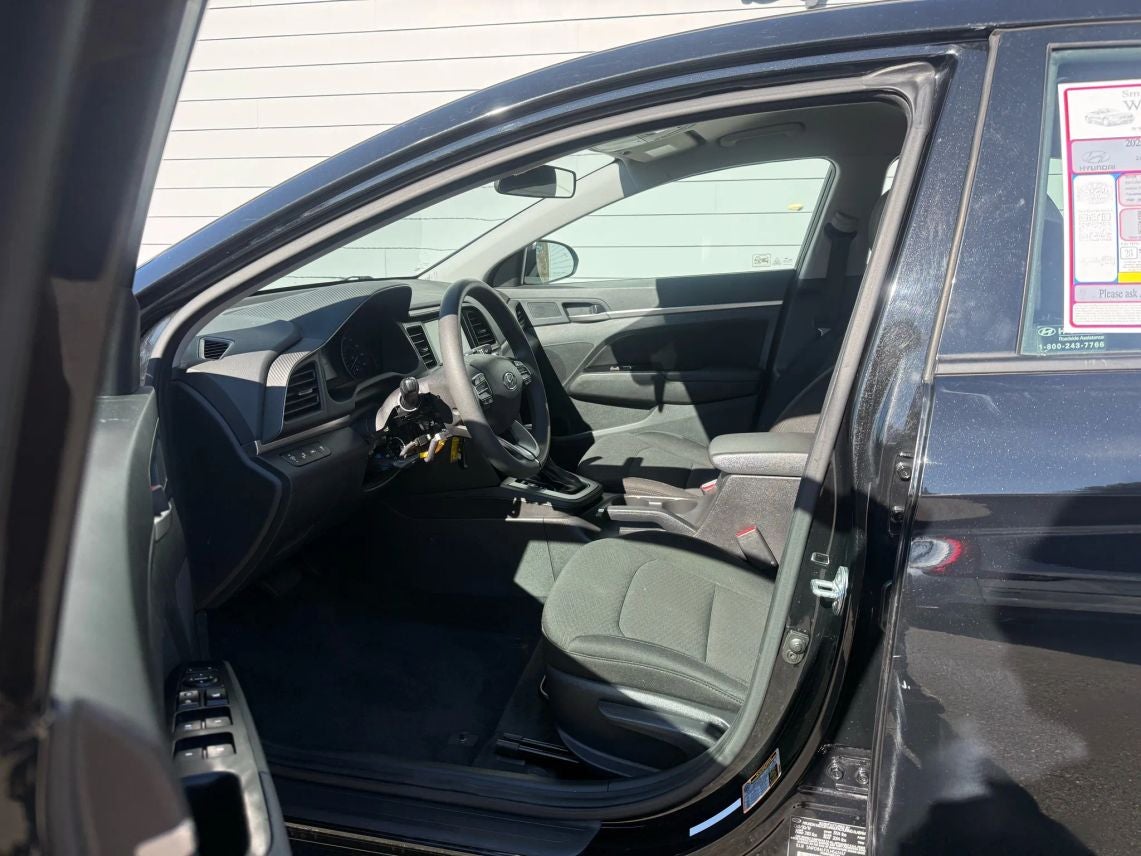 2020 Hyundai Elantra SEL Sedan 4D