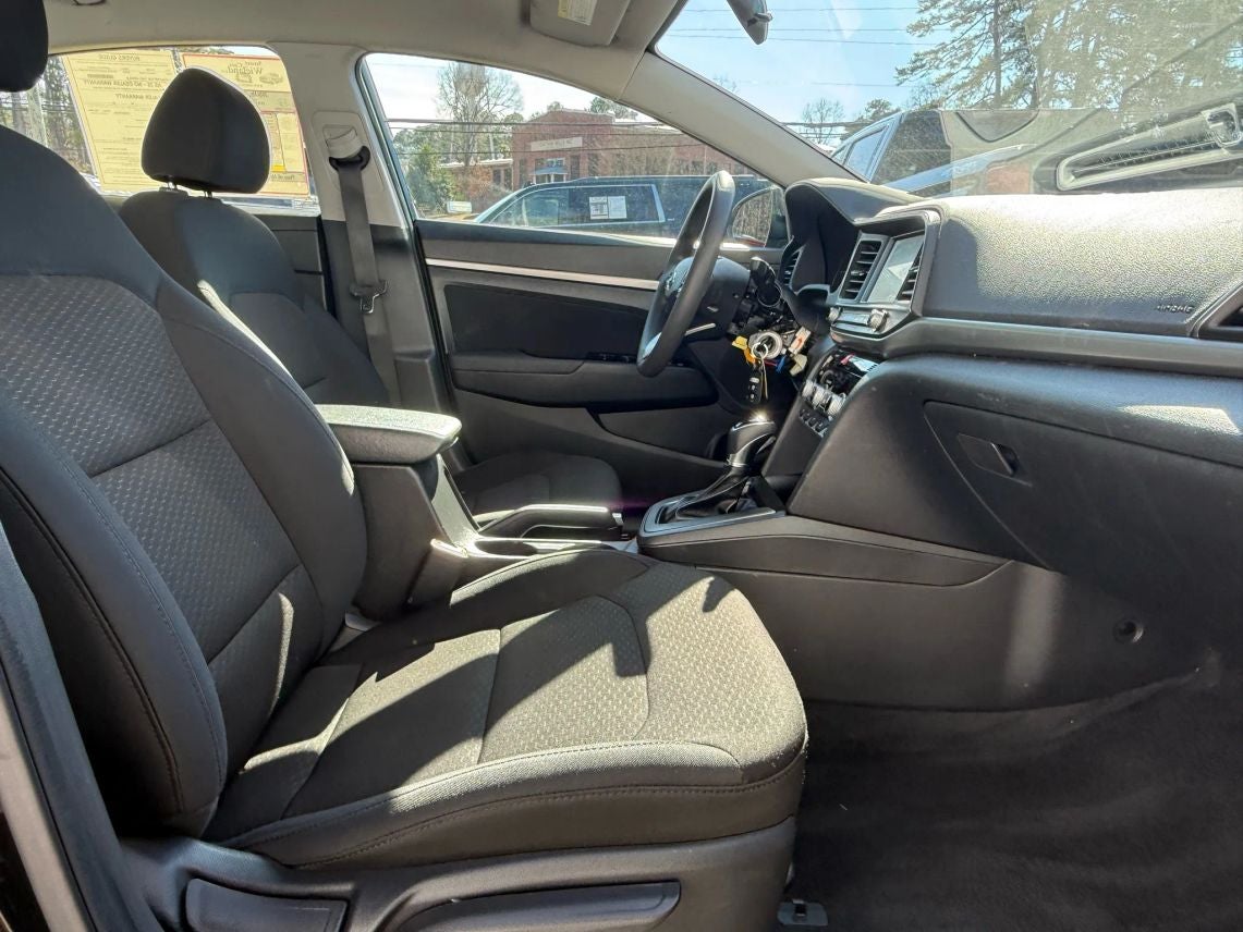 2020 Hyundai Elantra SEL Sedan 4D