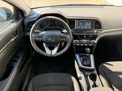 2020 Hyundai Elantra SEL Sedan 4D