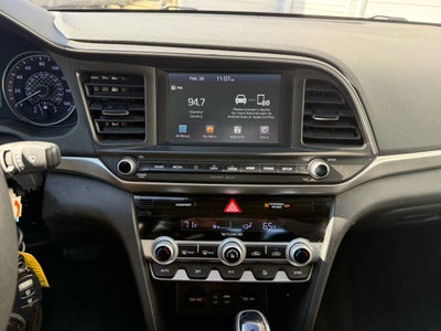2020 Hyundai Elantra SEL Sedan 4D