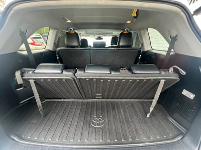 2019 Toyota Highlander XLE Sport Utility 4D